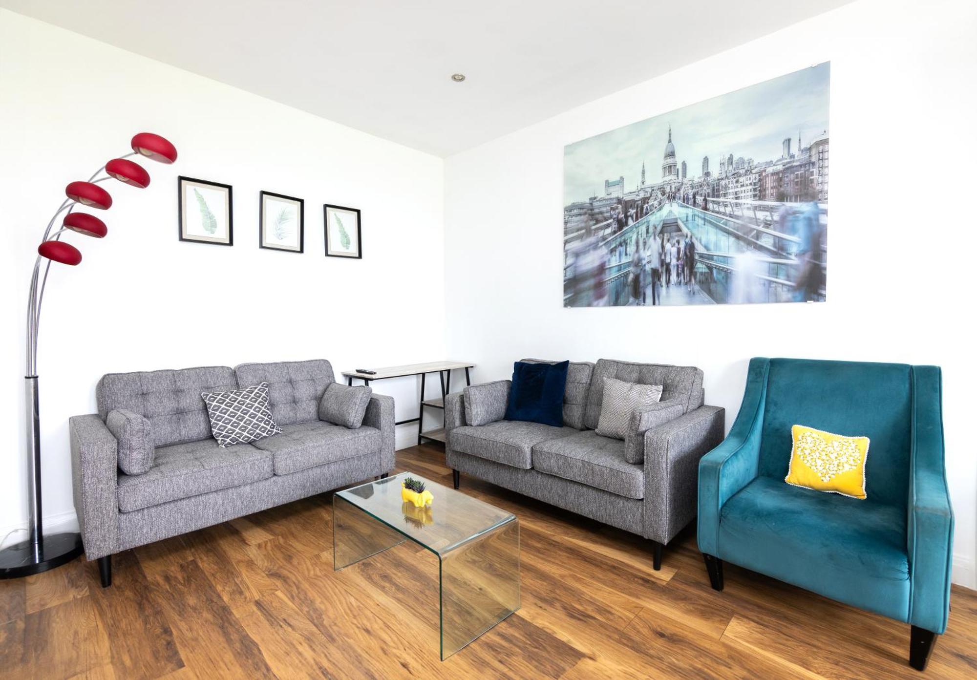 Spacious Apartment Close To City Centre With Free Secure Parking Leeds  Buitenkant foto