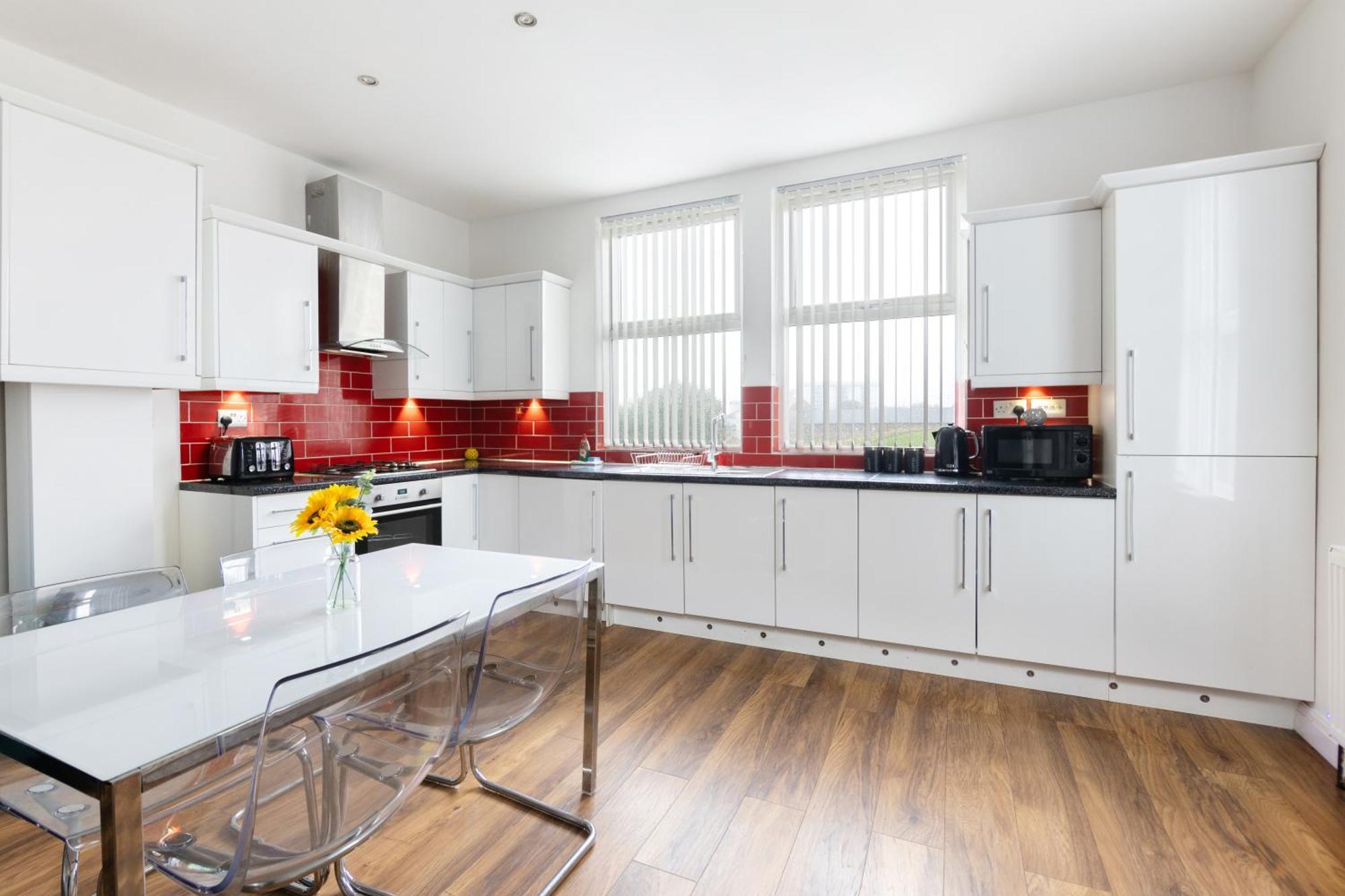 Spacious Apartment Close To City Centre With Free Secure Parking Leeds  Buitenkant foto