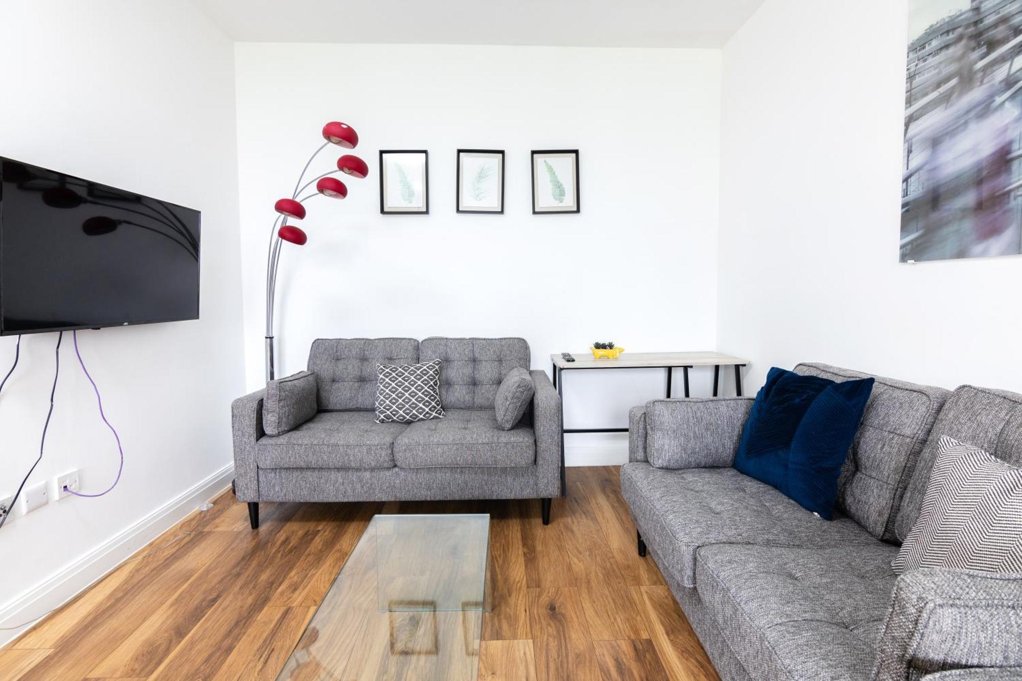 Spacious Apartment Close To City Centre With Free Secure Parking Leeds  Buitenkant foto